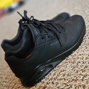 Skechers Uno Slip Resistant Work shoes